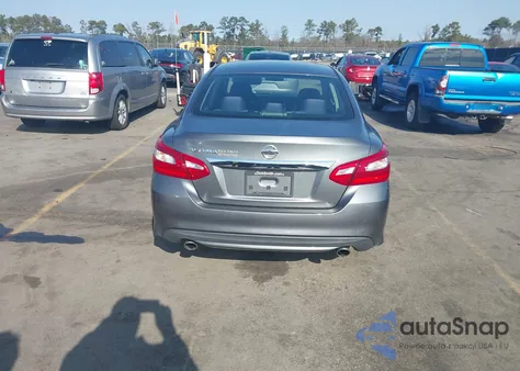 2016 Nissan Altima 2.5 S z USA, uszkodzony, nr VIN 1N4AL3AP6GC240354